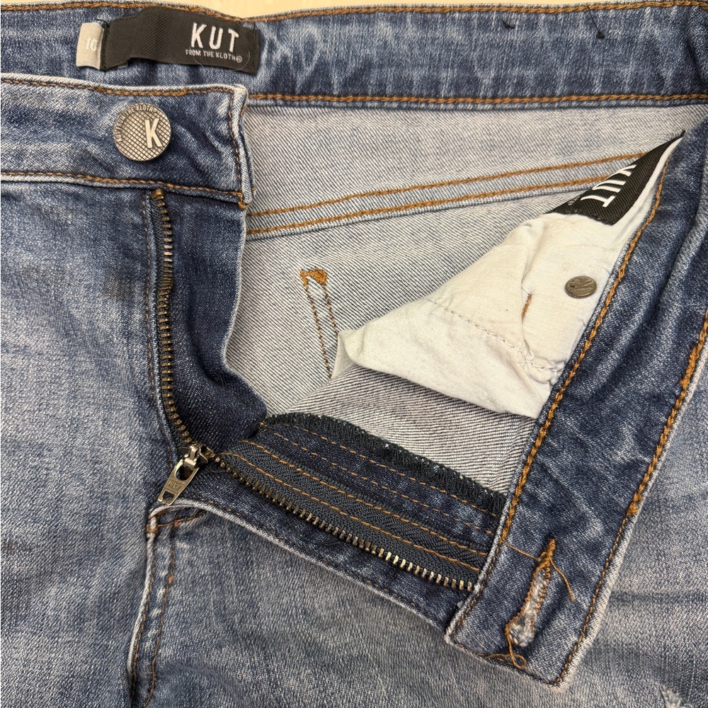 Kut From The Kloth denim shorts - size 10 - Picture 4 of 8